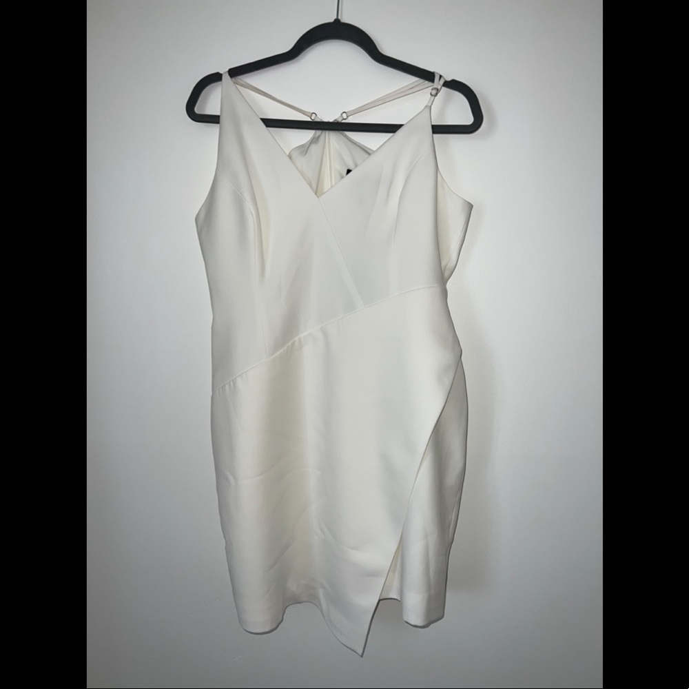BCBG Maxazria White strap mid thigh dress size 12 NWT